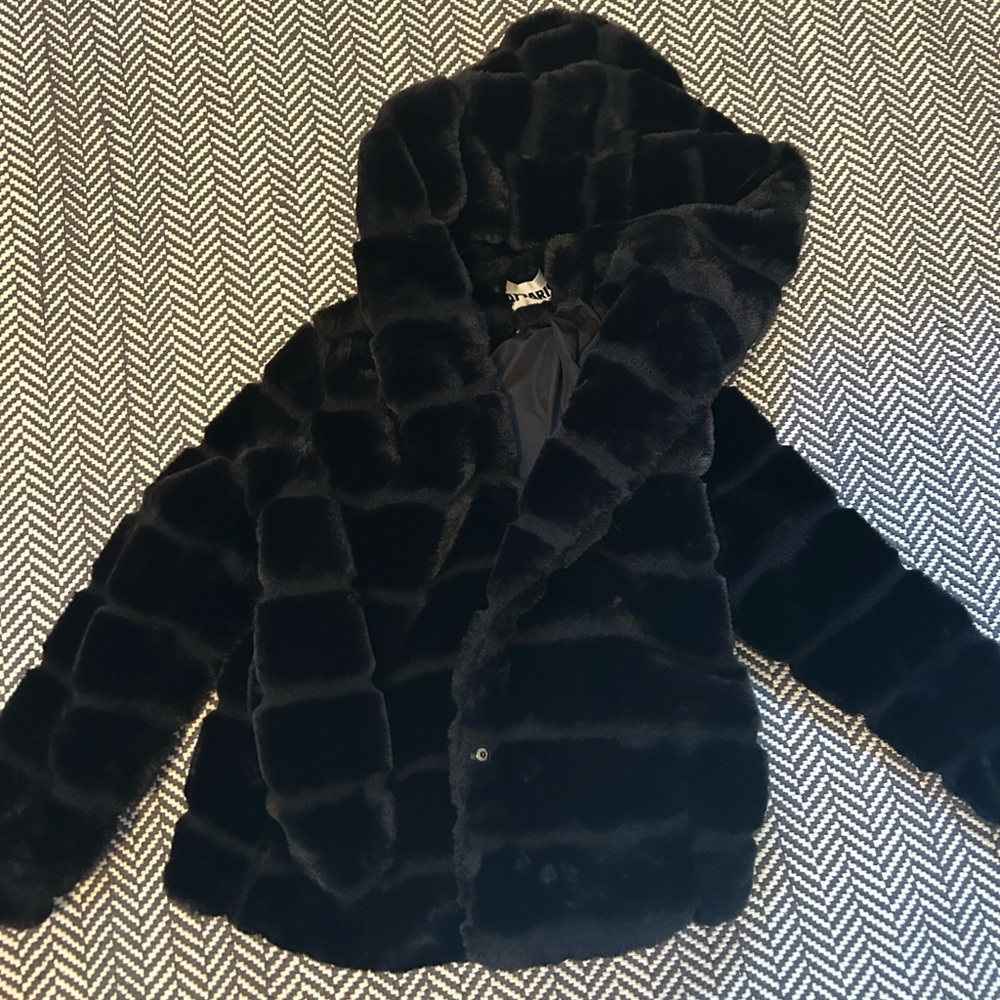 APPARIS Black Faux Fur Hooded Coat